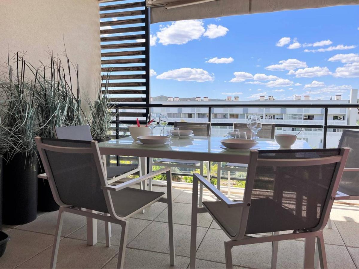 Charmant T2 Climatise Avec Grande Terrasse, Piscine Et Parking Privatif, Proche Plage Et Commerces. - Fr-1-251-441 Le Lavandou Zewnętrze zdjęcie